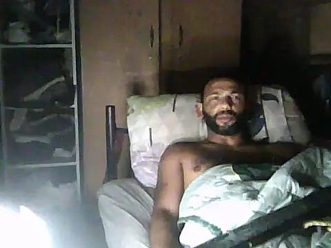 Snapshot of Camodick chatting on November 26, 10:21 pm Camodick online show from November 26, 10:21 pm