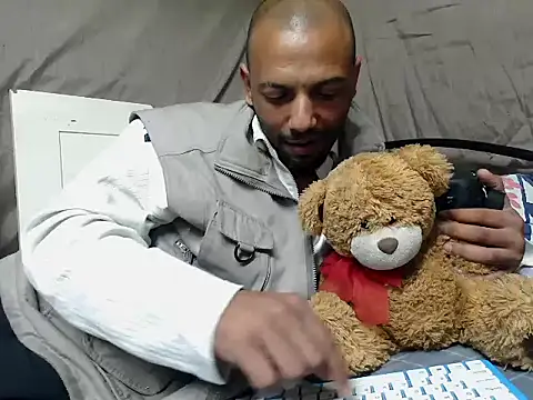 Camodick online show from May 27, 1:57 am