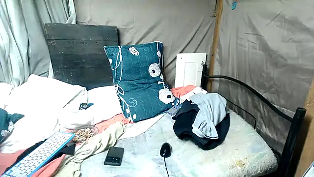 Camodick online show from June 10, 8:54 pm