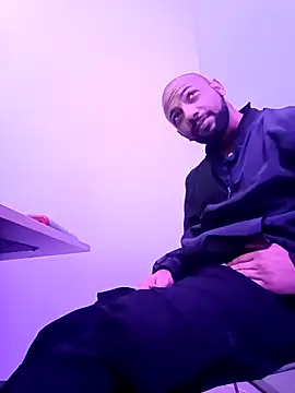 Camodick online show from April 12, 8:17 am