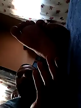 Snapshot of Camodick chatting on November 20, 11:11 am Camodick online show from November 20, 11:11 am