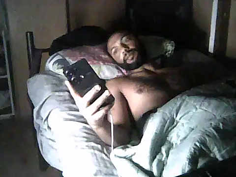 Snapshot of Camodick chatting on November 28, 1:50 am Camodick online show from November 28, 1:50 am