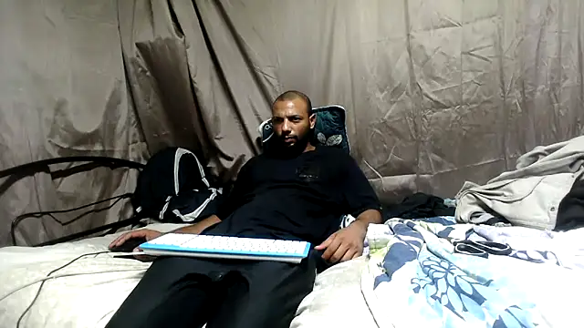 Camodick online show from April 7, 2:19 pm