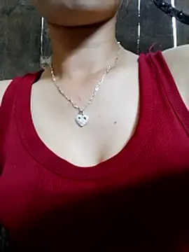 Snapshot of Miru_SEXYY chatting on May 8, 5:11 am Miru SEXYY online show from May 8, 5:11 am
