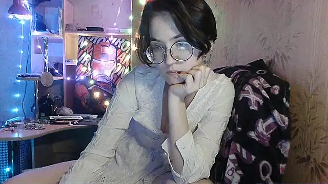 Alessa Kiss online show from May 17, 3:12 pm