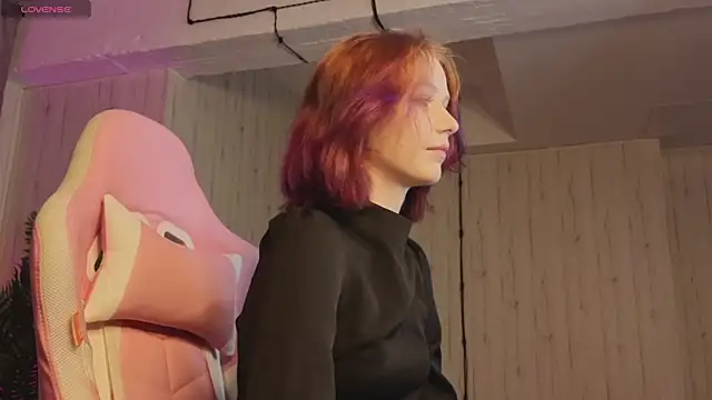 AliceJohansone online show from June 7, 1:11 am