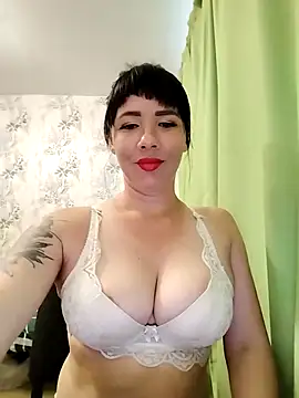 Snapshot of -KARINA-LOVE- chatting on May 13, 2:46 pm -KARINA-LOVE- online show from May 13, 2:46 pm