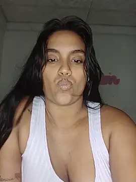 Snapshot of latin_indian chatting on May 13, 11:12 pm latin indian online show from May 13, 11:12 pm