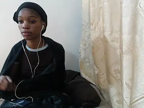 PetiteBarbie 05 online show from July 4, 4:55 pm