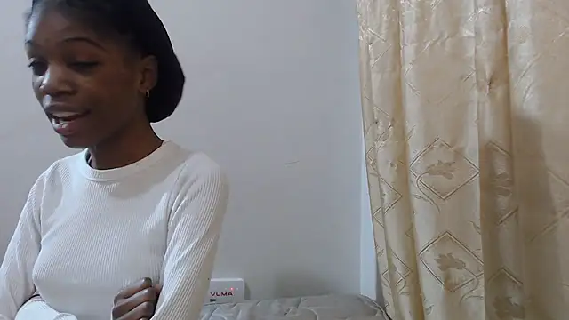 PetiteBarbie 05 online show from July 16, 4:42 am