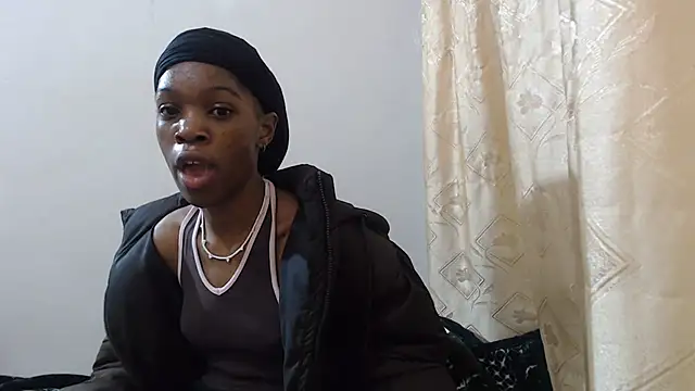 PetiteBarbie 05 online show from July 24, 5:47 am