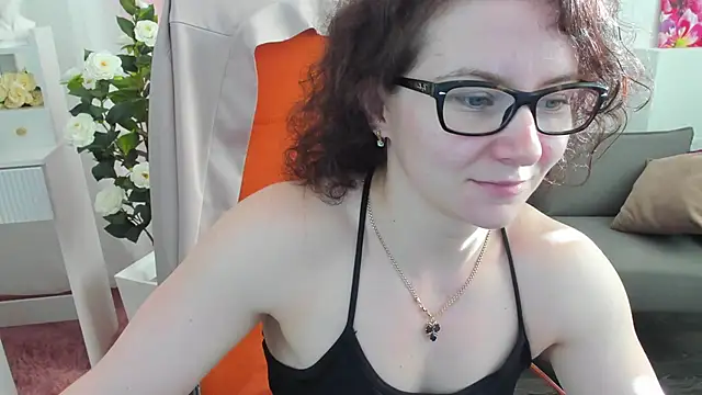 AureliaGleam online show from June 1, 1:28 am