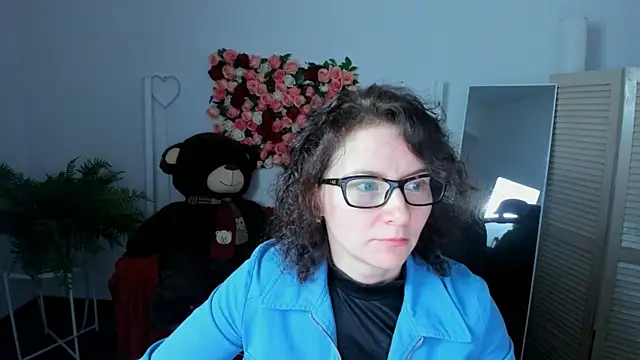 AureliaGleam online show from May 31, 1:22 am