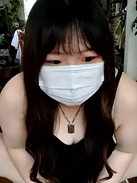 Snapshot of ao_chan_o0 chatting on July 6, 1:01 am ao chan o0 online show from July 6, 1:01 am
