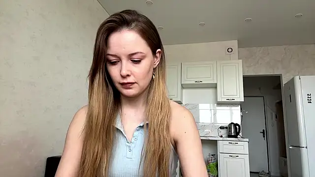 MarryMurietto online show from May 11, 8:05 am