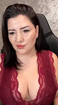 SophiePale online show from November 14, 9:13 am