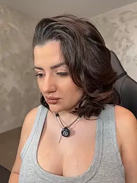 SophiePale online show from February 22, 12:40 pm