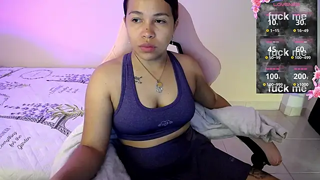 sexydiabliita online show from May 28, 1:39 pm