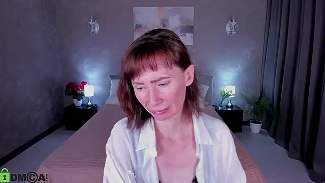 gracekellyyy online show from May 20, 4:31 am