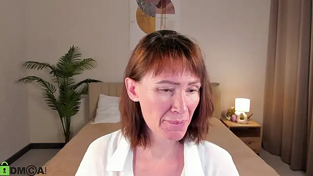 gracekellyyy online show from May 22, 4:10 am