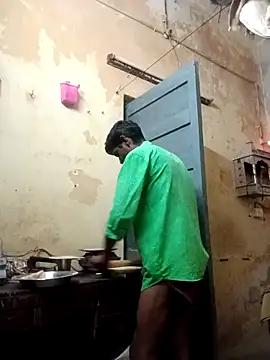 Hot-Parinda200 online show from June 10, 5:25 pm