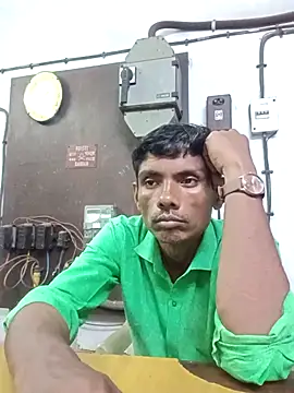 Hot-Parinda200 online show from May 19, 8:43 am