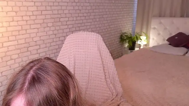 MilanaRayy online show from June 20, 5:12 am