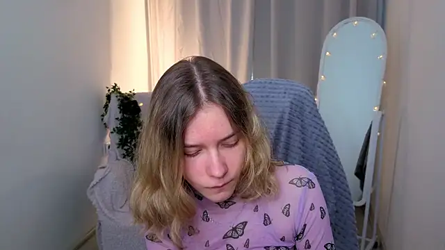 MilanaRayy online show from June 3, 5:19 am