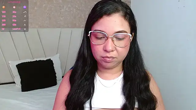 AliceSmity   online show from June 9, 3:35 pm