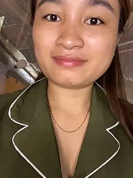 Cute-Sexyy online show from May 28, 12:07 am