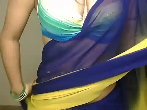Snapshot of Sharon_874 chatting on June 3, 2:33 pm Sharon 874 online show from June 3, 2:33 pm