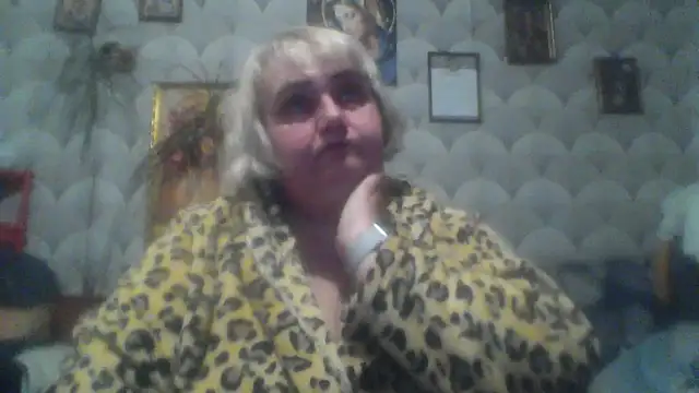 Snapshot of MarinaFarina53 chatting on May 18, 7:29 pm MarinaFarina53 online show from May 18, 7:29 pm