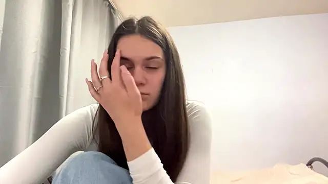 MaryRaven online show from May 19, 3:19 pm