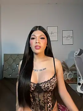 DanikaLovve online show from June 27, 12:33 pm