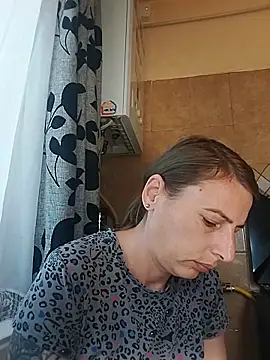 Ramonacoco online show from June 8, 5:52 am