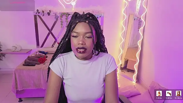 CRISTALBROKE TAY online show from June 26, 7:09 pm