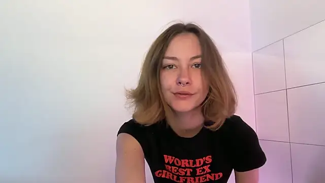 Snapshot of Hairytale chatting on May 22, 10:13 am Hairytale online show from May 22, 10:13 am