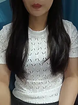 -Hena- online show from May 12, 8:48 pm