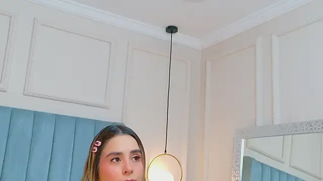 Serena-Virelli online show from May 14, 9:39 am
