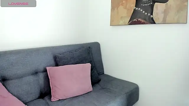 Lizeth White  online show from May 8, 7:39 pm
