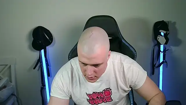 Bigbaald online show from May 20, 5:32 pm