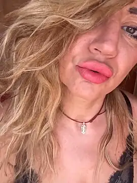 Shashaluxury online show from May 8, 2:43 pm