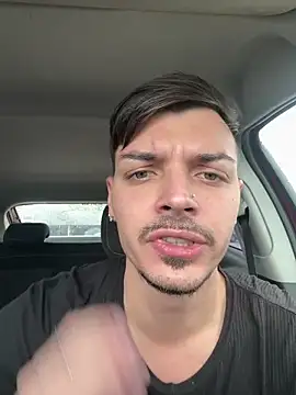 lautydiaz98 online show from May 9, 4:21 pm