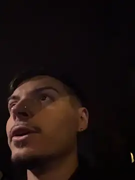 lautydiaz98 online show from May 7, 10:24 pm