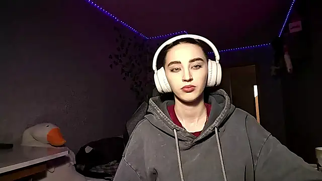 NightFoxxx online show from July 3, 1:06 pm