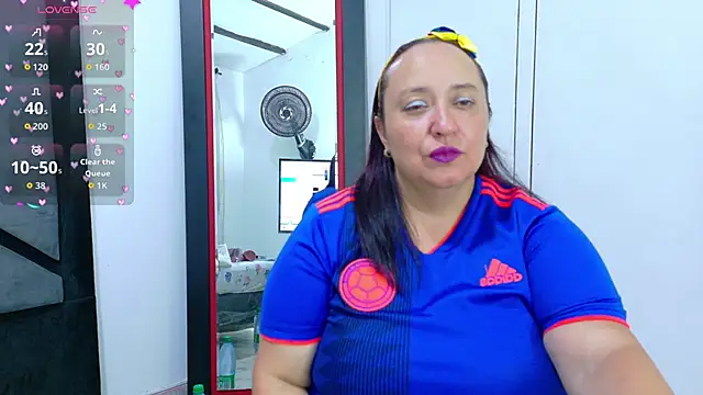 Natasha2603 online show from June 18, 12:09 am