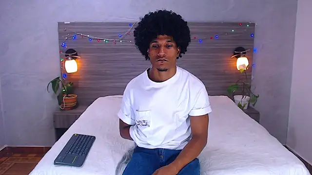 Dilan Hall online show from June 17, 7:13 pm