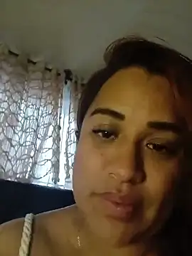 AriaGomez  online show from June 1, 10:42 pm