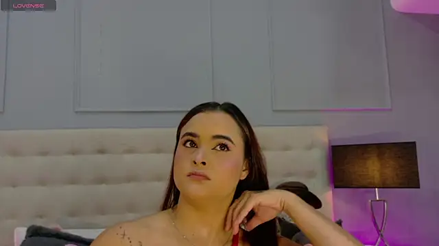 DulceeGarcia online show from June 17, 4:34 am