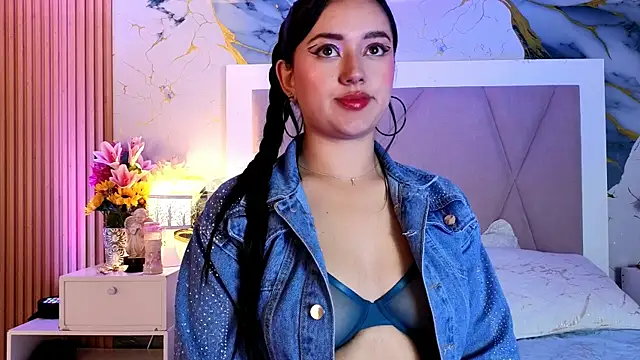 MiiaRousse  online show from June 15, 9:14 pm